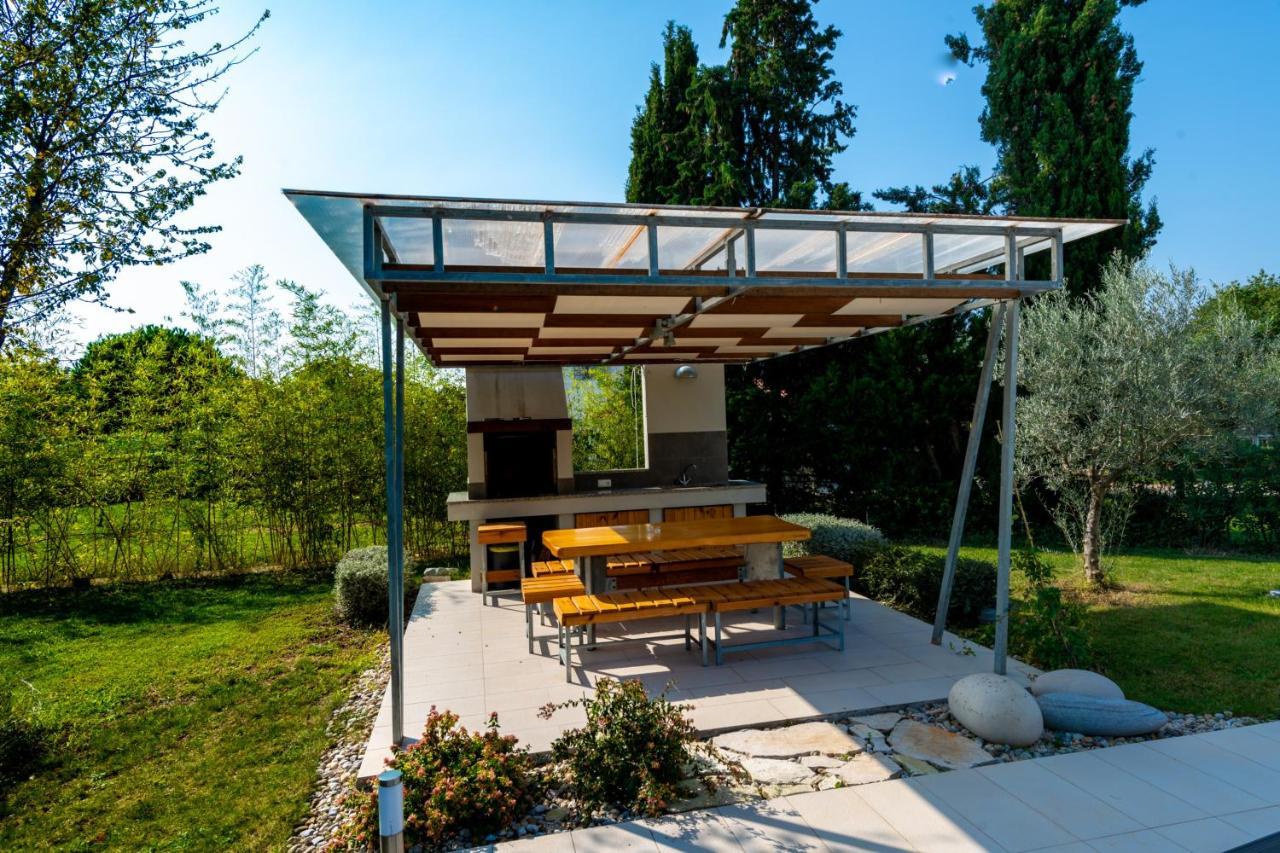 Casa Bamboo Apartment Banjole Bagian luar foto